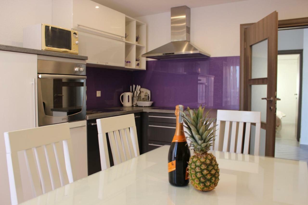 Apartment Lucky With Jacuzzi Trogir Luaran gambar